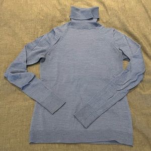 Banana Republic blue wool turtle neck sweater XS